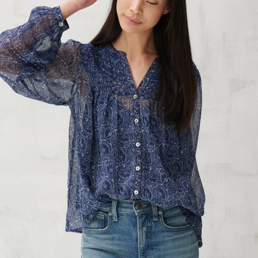 NWOT Lucky Brand Women's Blue Floral Smocked Yoke Peasant Top - Size L